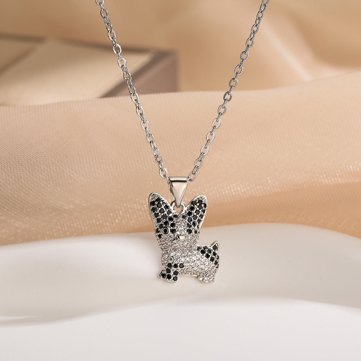 Minimalist Cartoon Dog Pendant Necklace for Women in Copper with Gold Plating and Zircon Inlay