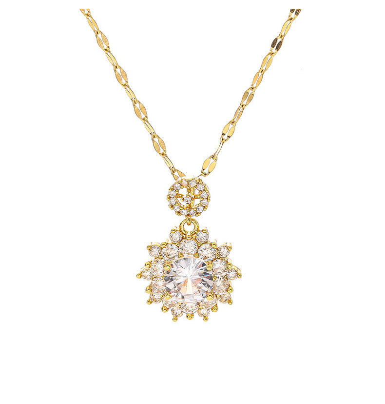 Collana di Lusso a Fiore in Cristallo Geometrico Dorato da Donna Realizzata in Acciaio al Titanio con Finitura Placcata