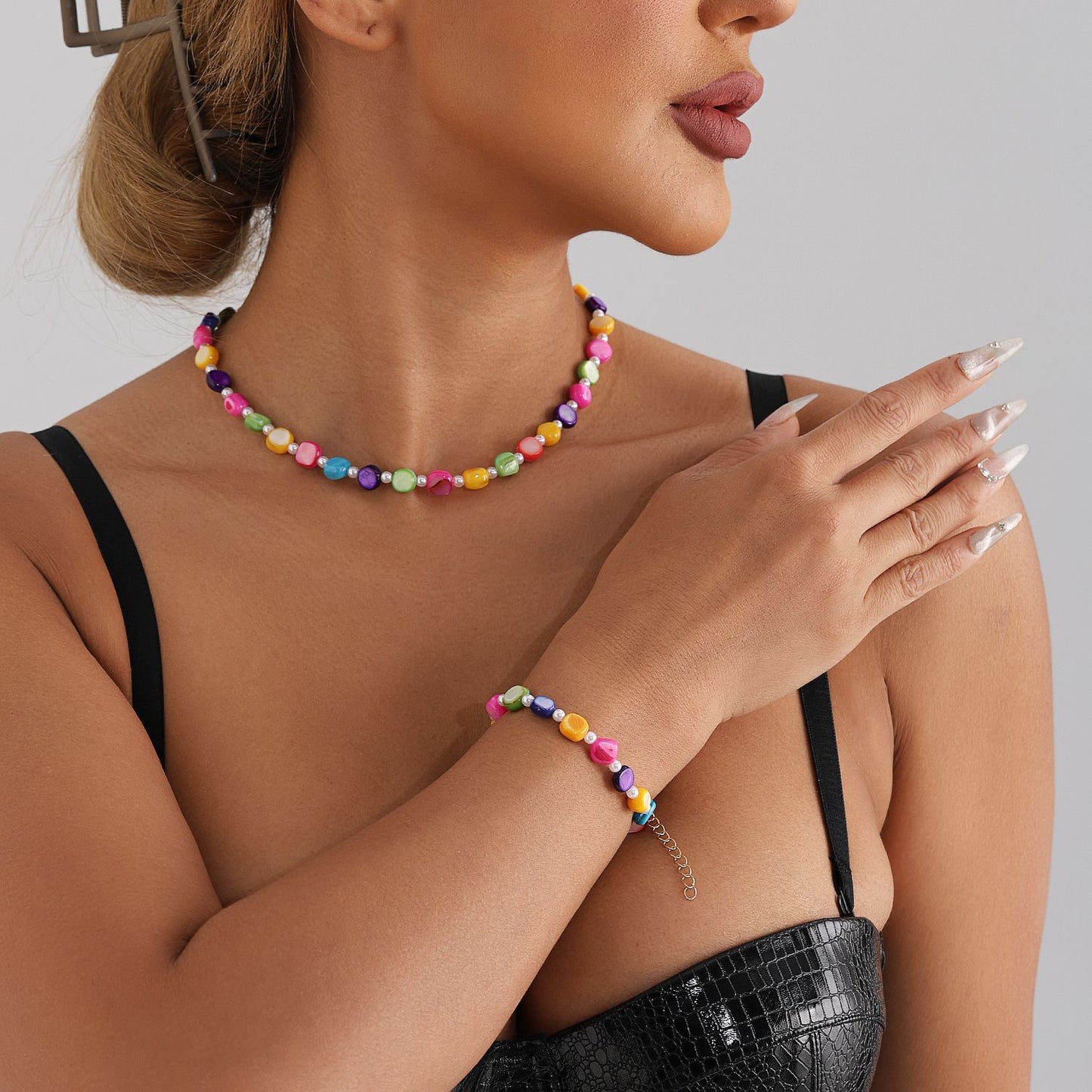 Collar Pendiente Bohemio Geométrico de Perlas y Conchas Mixtas Electrochapadas para Mujer
