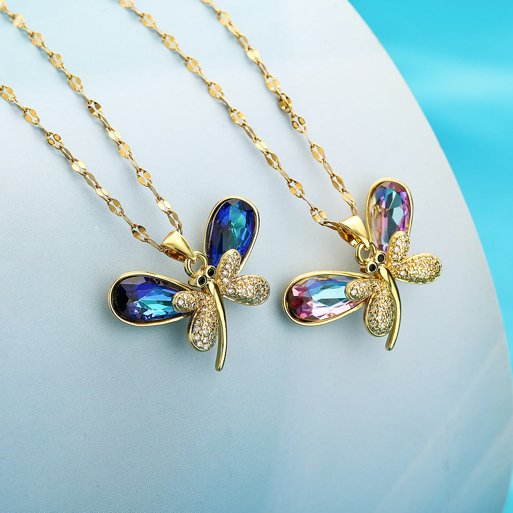 Fashion Minimalist Butterfly Pendant Necklace for Women with Copper Base Plated in Real Gold and Zircon Inlay