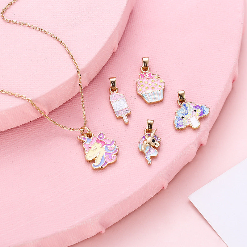 Bonito collar con colgante de unicornio de dibujos animados para niños, de aleación, ajustable, con acabado de esmalte y cadena de cruz
