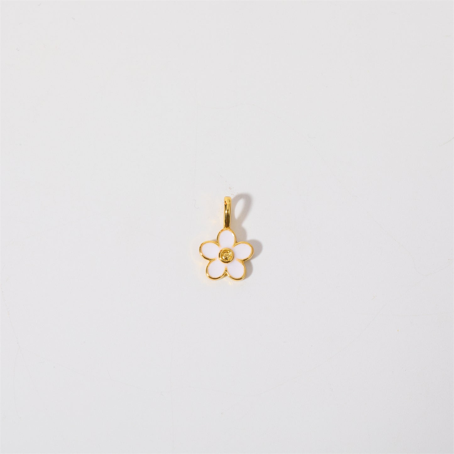 Sweet 14K Gold Plated Brass Floral Pearl Heart Star Geometric Plant Pendant Necklace Charm Bar