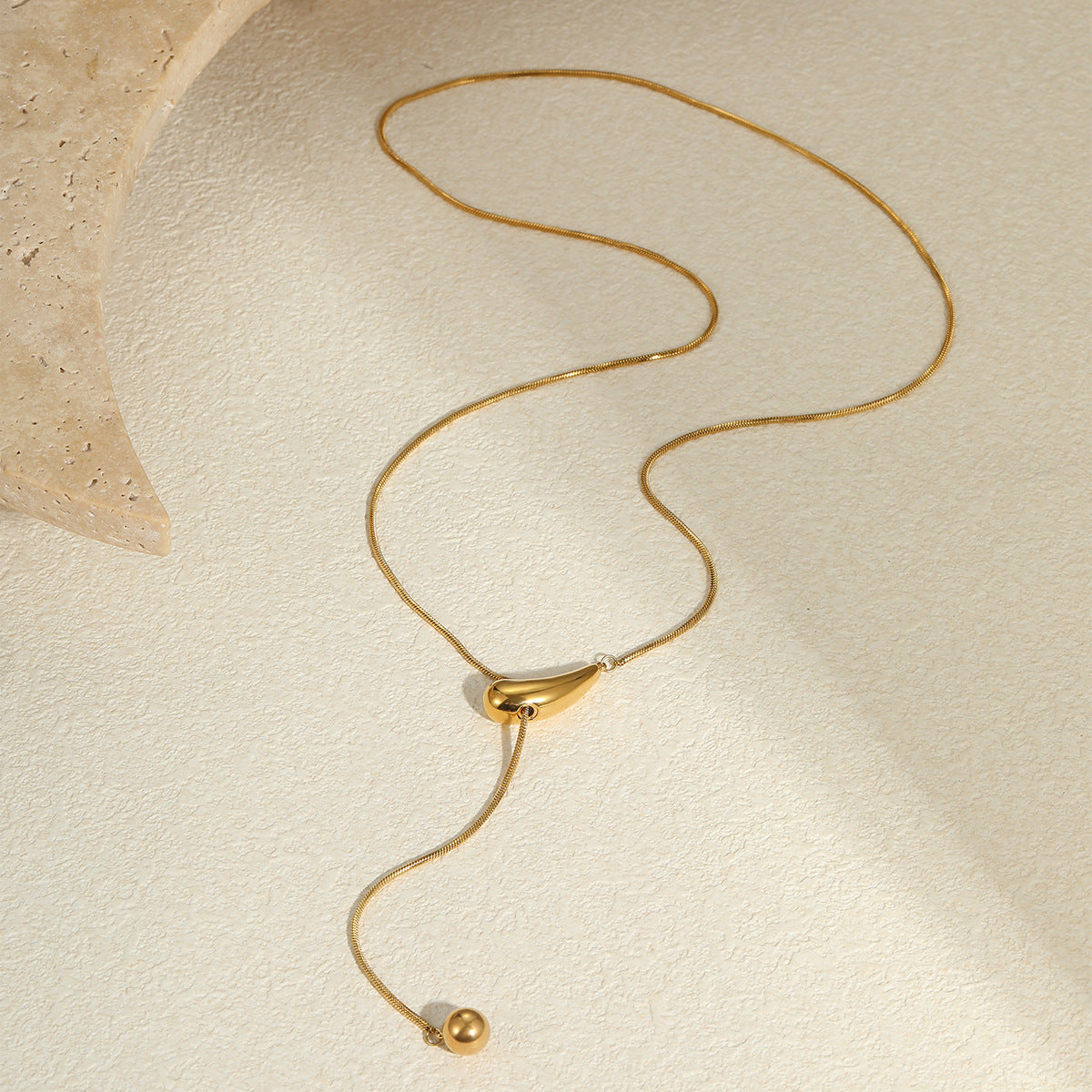 Fashionable Geometric Stainless Steel Snake Chain Necklace with 18K Gold Plating Lightweight Luxury Y-Shape Design for Women
