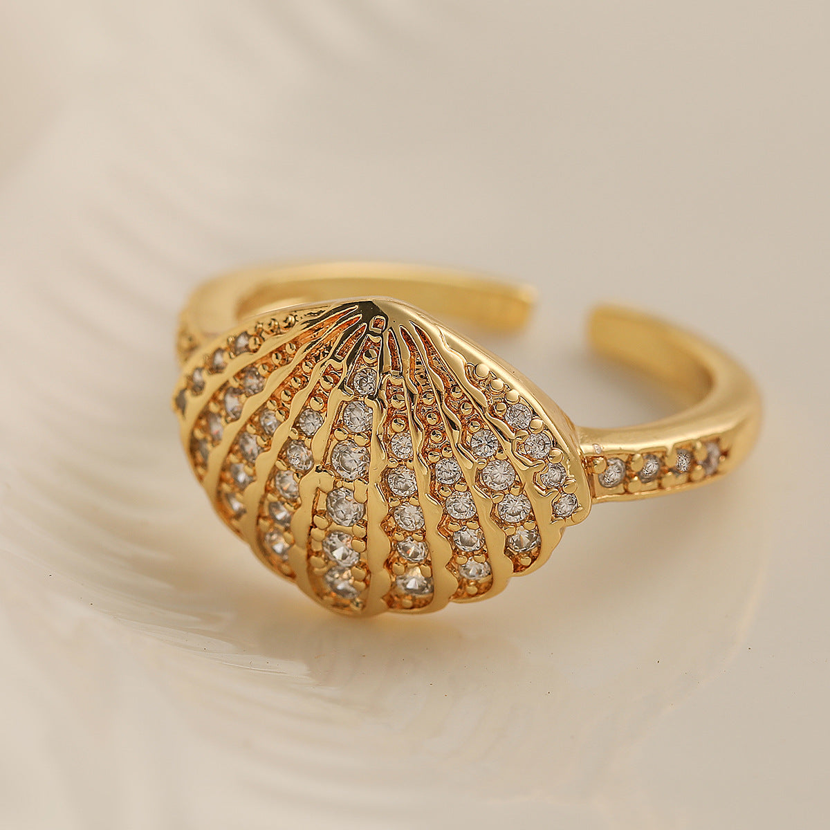 Minimalist Geometric Dolphin Ring for Women in Copper with 18K Gold Plating and Zircon Inlay