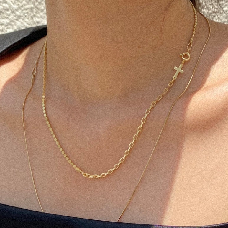 Minimalist Cross Pendant Necklace for Women in 925 Sterling Silver with Gold Plating and Geometric Design