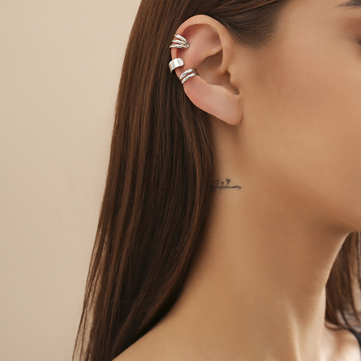Pendientes de aro de metal chapado brillante geométricos de estilo dulce y moderno para mujer