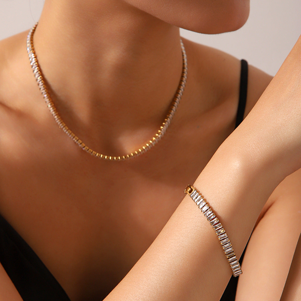 Minimalist Geometric Square Zirconia Pendant Necklace in Stainless Steel for Women Clavicle Chain Luxury Jewelry