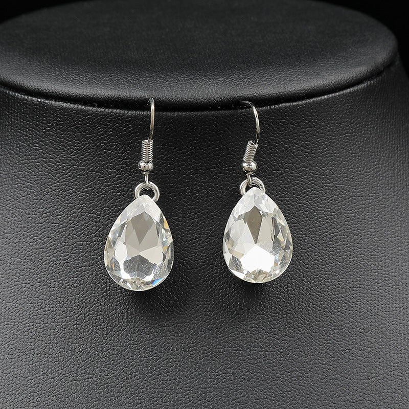 Set di Collane con Ciondoli Minimalisti in Lega Dolce con Charms di Orso, Maiale e Animali, con Dettagli in Strass su Catena di Perle per Donna