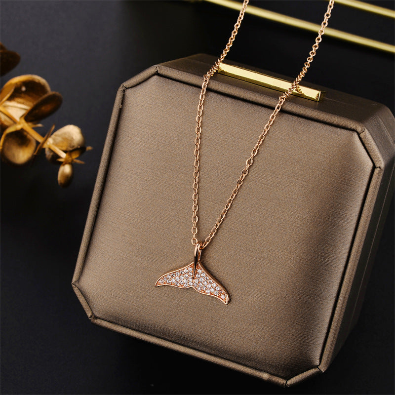 Collana pendente con quadrifoglio in acciaio al titanio placcato oro rosa 18 carati minimalista di lusso da donna