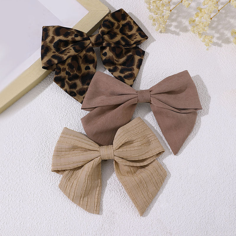 Natural Style Bow Hair Clip Set for Girls with Ruffled and Mesh Details Spring Hairpins for Braiding and Side Styling
