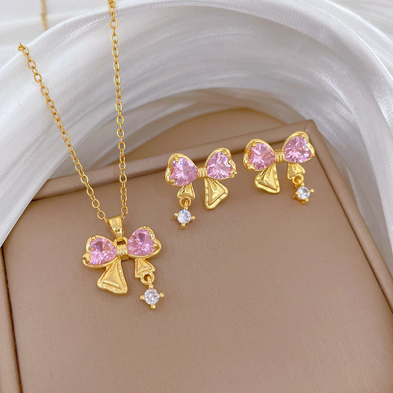 Sweet Micro-Set Cubic Zirconia & Amethyst Crystal Four-Leaf Flower Bow Pendant Titanium Steel Necklace for Women
