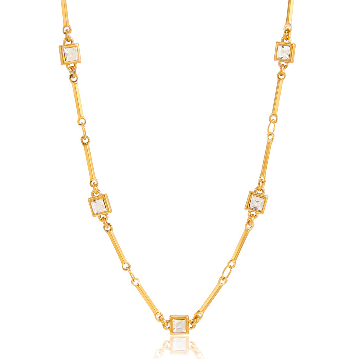 Collana pendente geometrica minimalista in acciaio al titanio con intarsio di strass e placcatura in oro PVD per donna