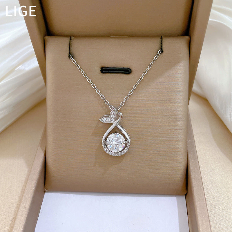 Collar de acero inoxidable con cola de pez estilo dibujo animado, forma de lágrima, incrustaciones de diamantes de imitación para mujeres y hombres, cadena minimalista para clavícula