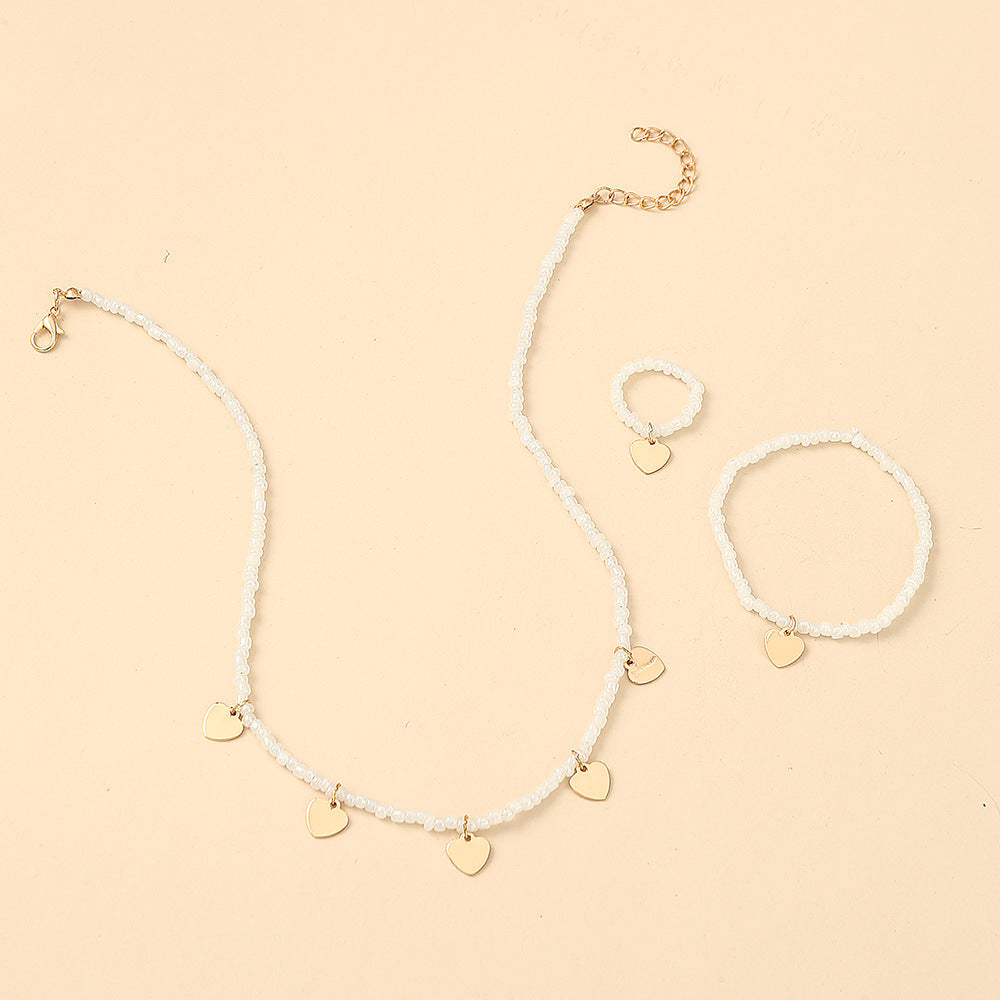 Set di Collana, Bracciale e Anello a Perla a Forma di Cuore per Bambine - Gioielli Minimalisti Stile Principessa per Ragazze dai 6 ai 10 Anni