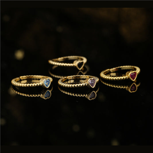 Anillo minimalista de circonita cúbica con forma de corazón para mujer, con base de cobre y chapado en oro de 18 quilates