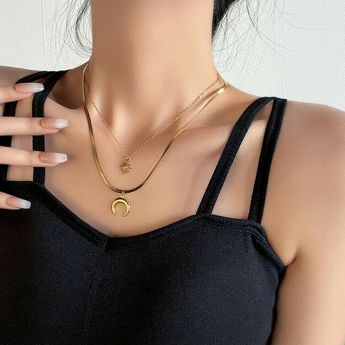 Collana da Donna Minimalista Geometrica a Stella di David a Doppio Strato con Luna in Acciaio Inossidabile, Ciondolo Placcato