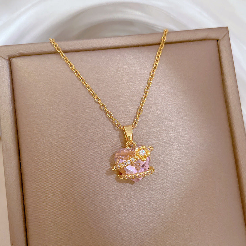 Collana con ciondolo a cuore floreale rosa in acciaio inossidabile con strass per donna, catena minimalista con medaglione