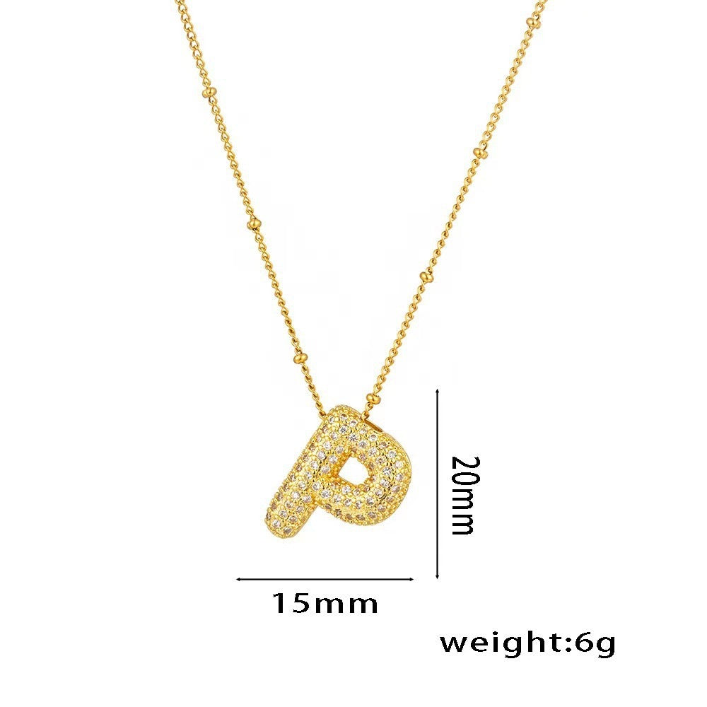 Collana da Donna con Ciondolo a Lettera, Design Geometrico Minimalista, in Ottone Placcato Oro con Zirconi Micro-Pavé