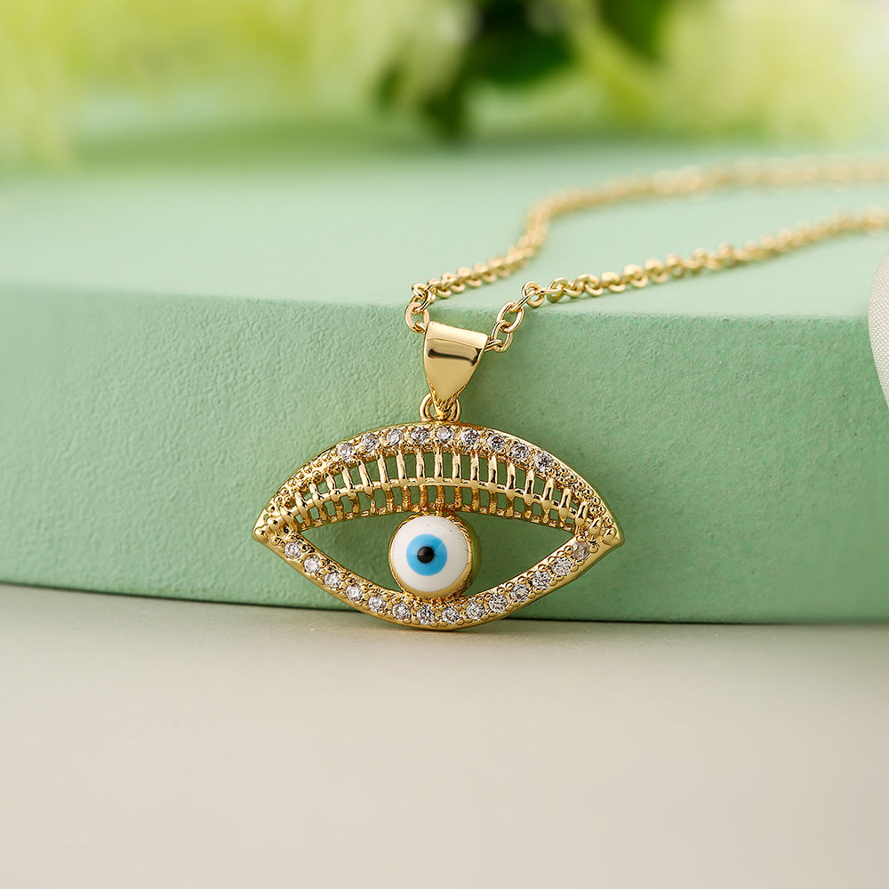 Collana con Ciondolo Occhio di Allah Geometrico Minimalista da Donna con Base in Rame Placcato Oro 18K e Intarsio di Zirconi