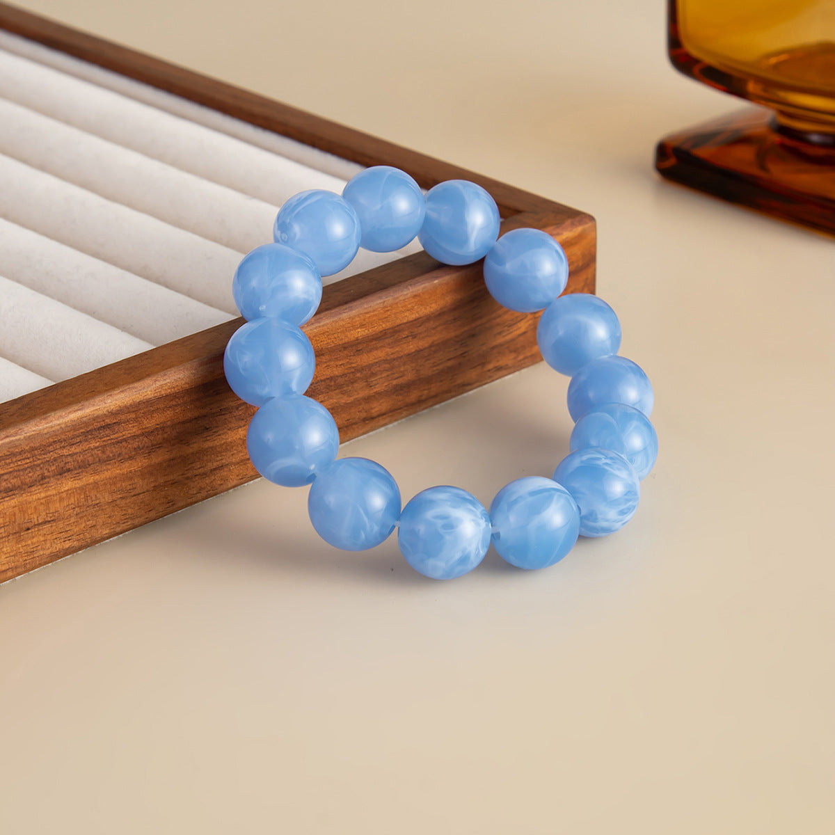 Minimalist Geometric Round Acrylic Beaded Necklace for Women