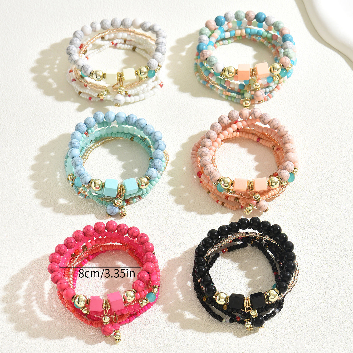 Pulsera de mujer estilo bohemio de múltiples capas con cuentas coloridas tejidas de acrílico en formas geométricas para uso casual a la moda