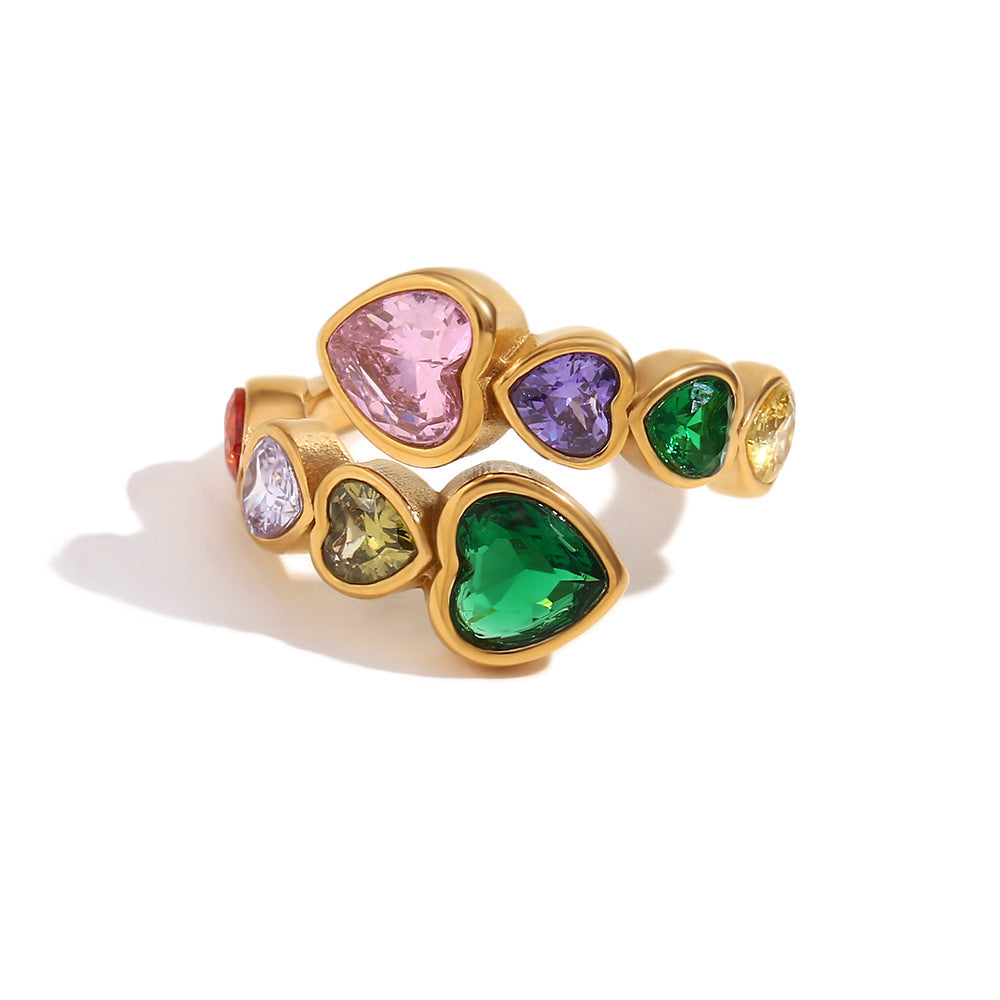 Anello vintage a cuore in acciaio inossidabile con placcatura in oro 18 carati e zirconi a cupola rotonda