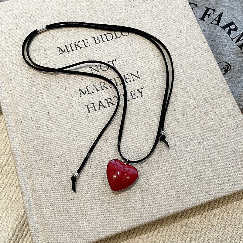 Collana con ciondolo geometrico in acrilico stile retrò da donna con charm in lega, fatta a mano, catena a strati alla moda minimalista