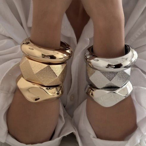 Vintage Luxury Alloy Open Cuff Bracelet