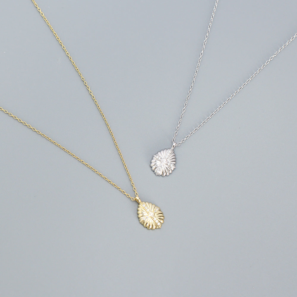 Collana da donna a forma di goccia minimalista placcata in argento sterling S925 con intarsi di strass
