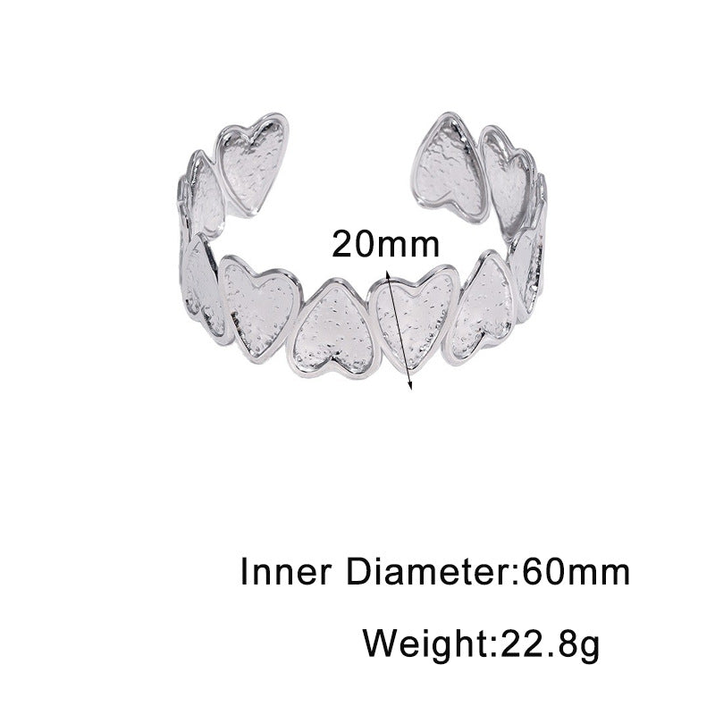 Minimalist Sweet Heart Shaped Gold Plated Stainless Steel Bracelet