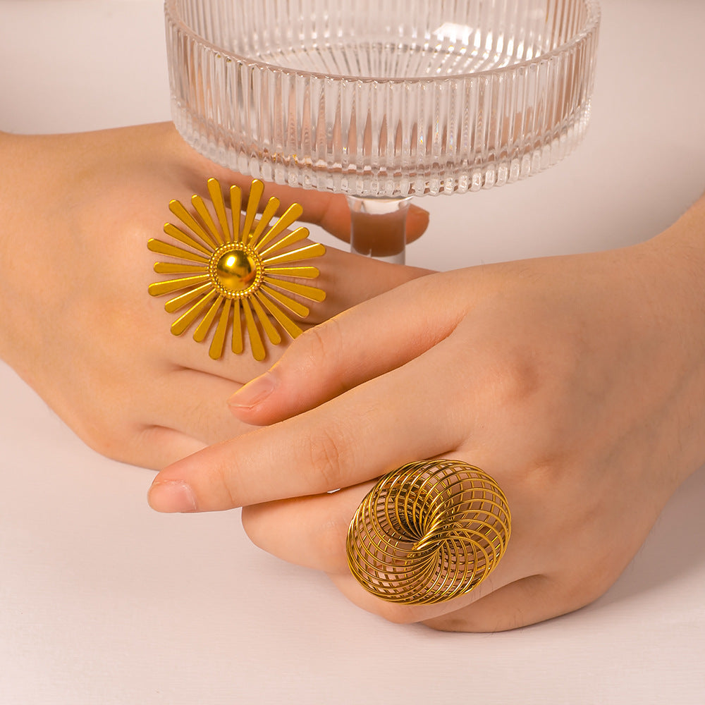 Anello per donna placcato in acciaio inossidabile geometrico vintage con design floreale e ovale