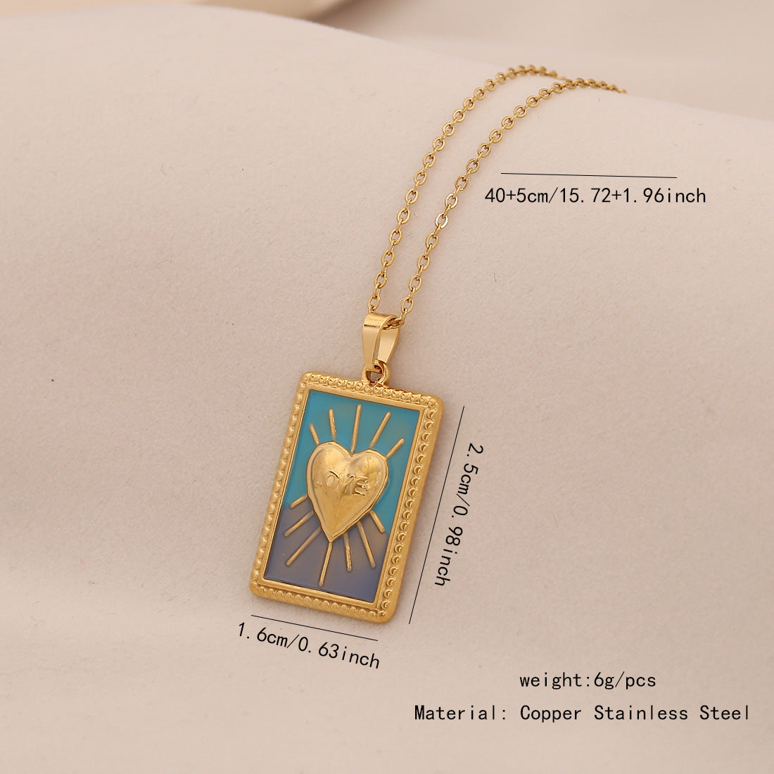 Vintage Heart-Shaped Stainless Steel Pendant Necklace with Gold Plating and Tarot Design