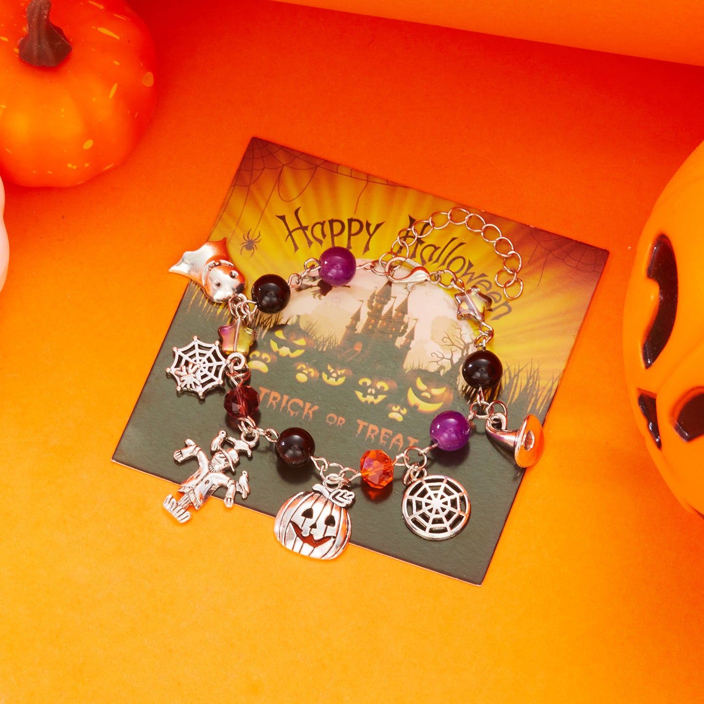 Pulsera con temática de Halloween con dije de calabaza de dibujos animados y fantasma, diseño de cuentas geométricas, pulsera chapada en aleación para mujer