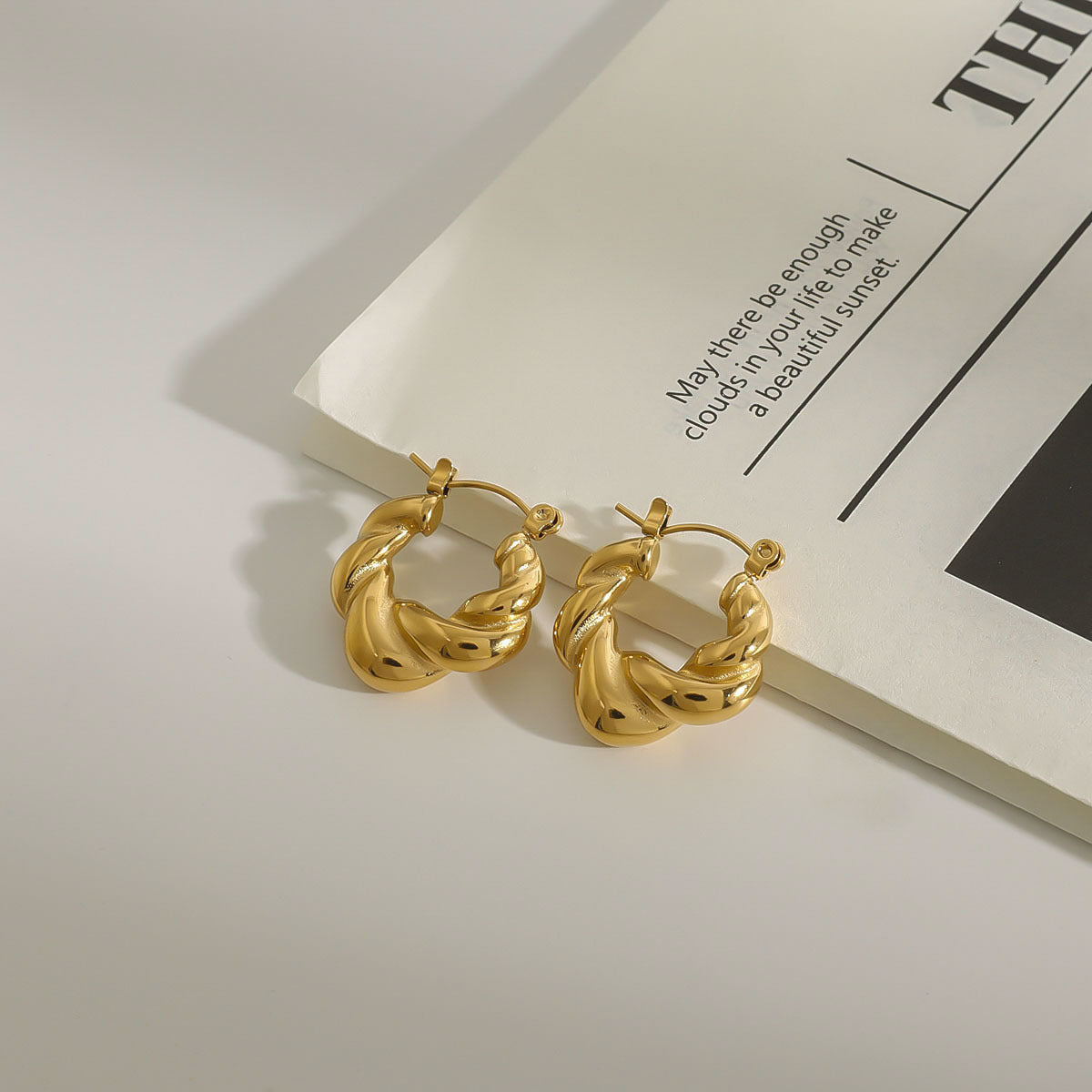 Orecchini a Cerchio Geometrici Minimalisti di Lusso in Acciaio Inossidabile Placcato Oro 18K da Donna