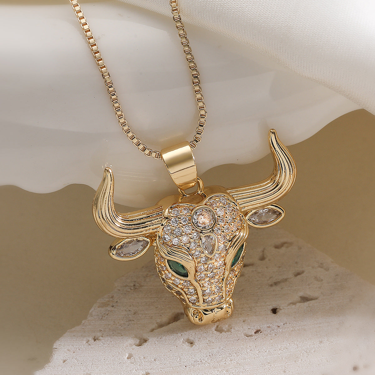 Hip-hop Minimalist Gold Plated Brass Bull Head Pendant Necklace with Cubic Zirconia