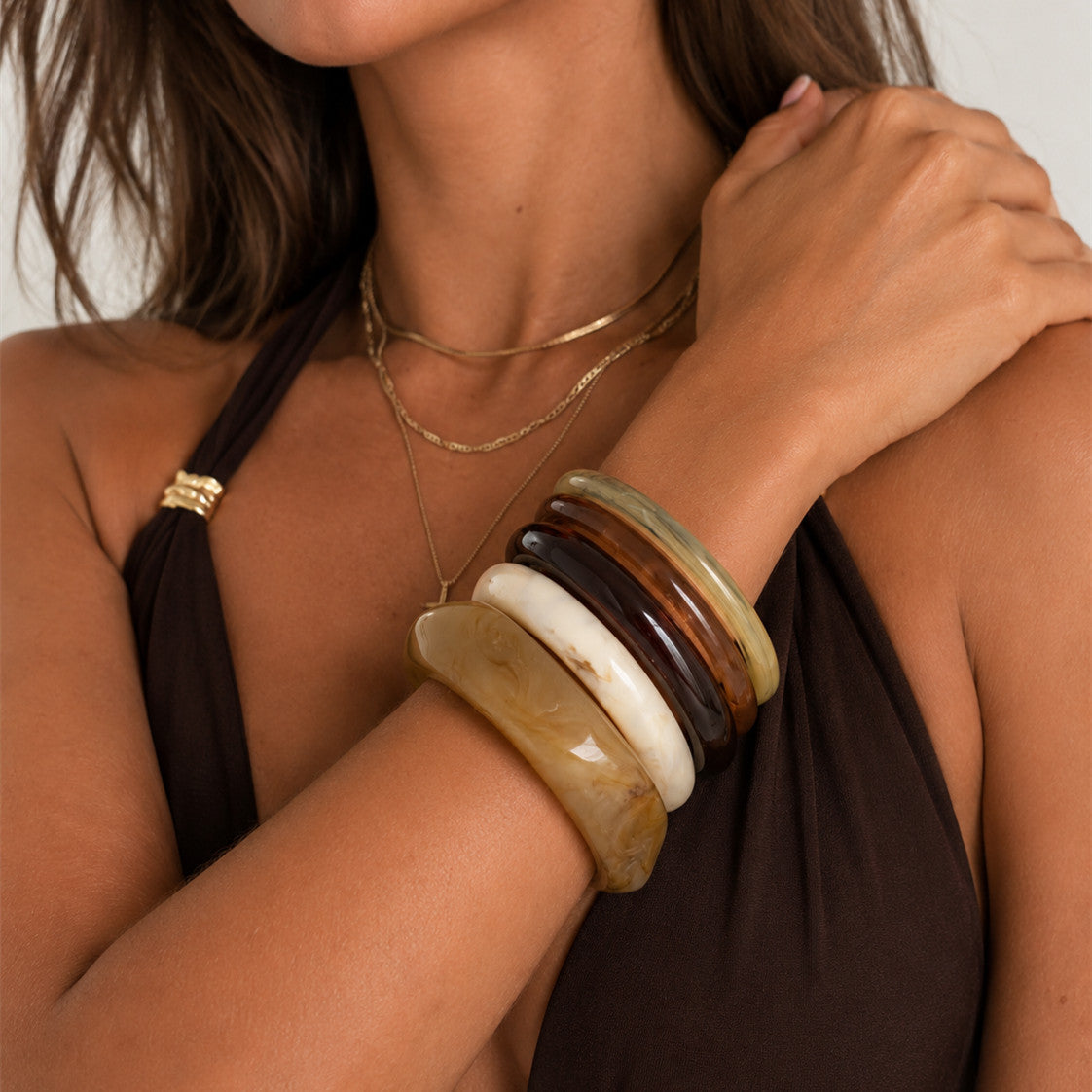 Vintage Geometric Gradient Resin Wide Cuff Bracelet