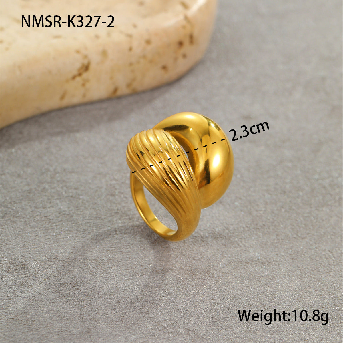 Anello da donna in acciaio al titanio placcato oro 18 carati, modello geometrico minimalista a fascia larga