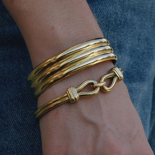 Luxury 18K Gold Plated Stainless Steel Bracelet with Clasp for Women