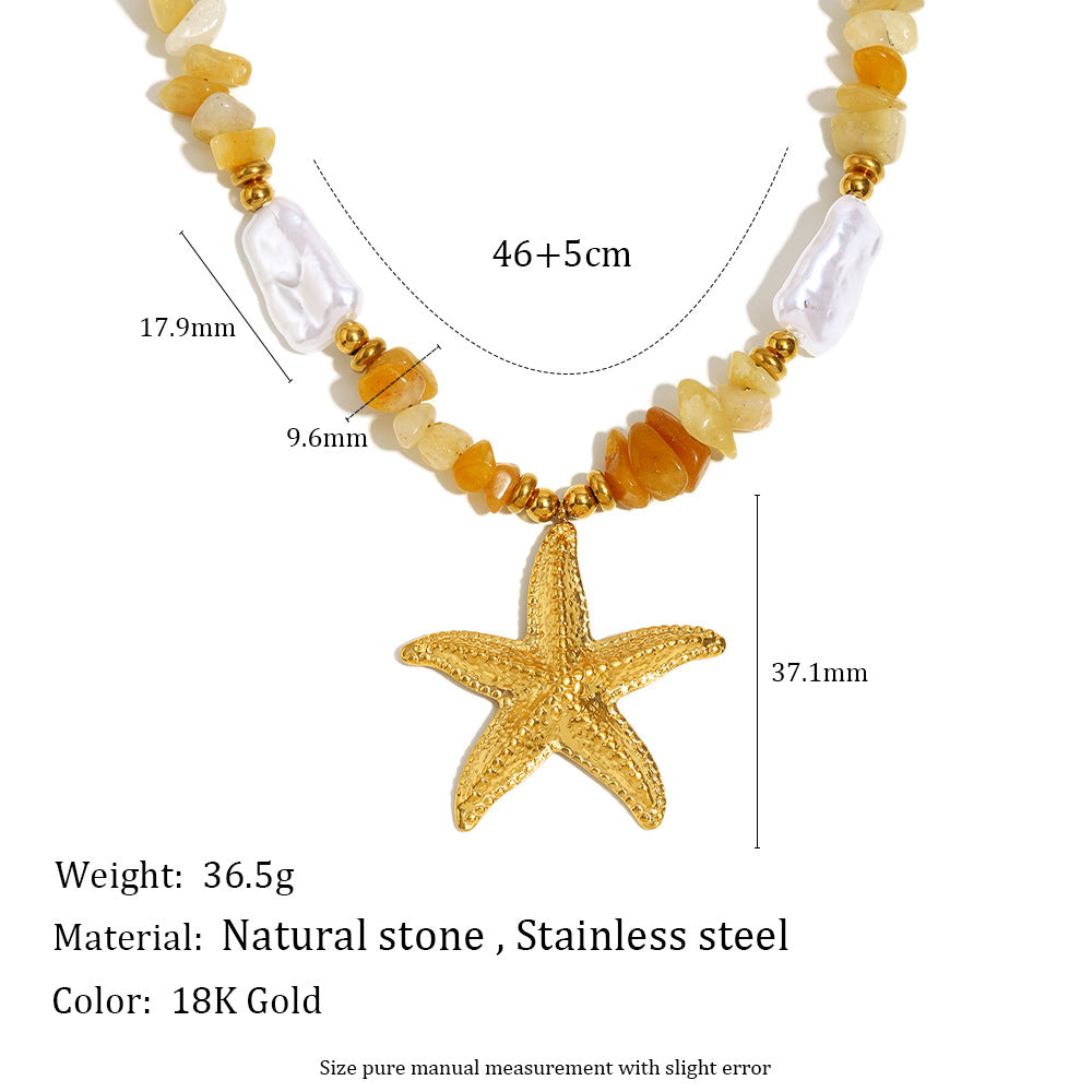 Collana da Donna con Ciondolo Minimalista Lussuoso a Stella Marina in Acciaio Inossidabile con Placcatura in Oro 18K e Intarsio in Pietra Naturale Arancione Frantumata