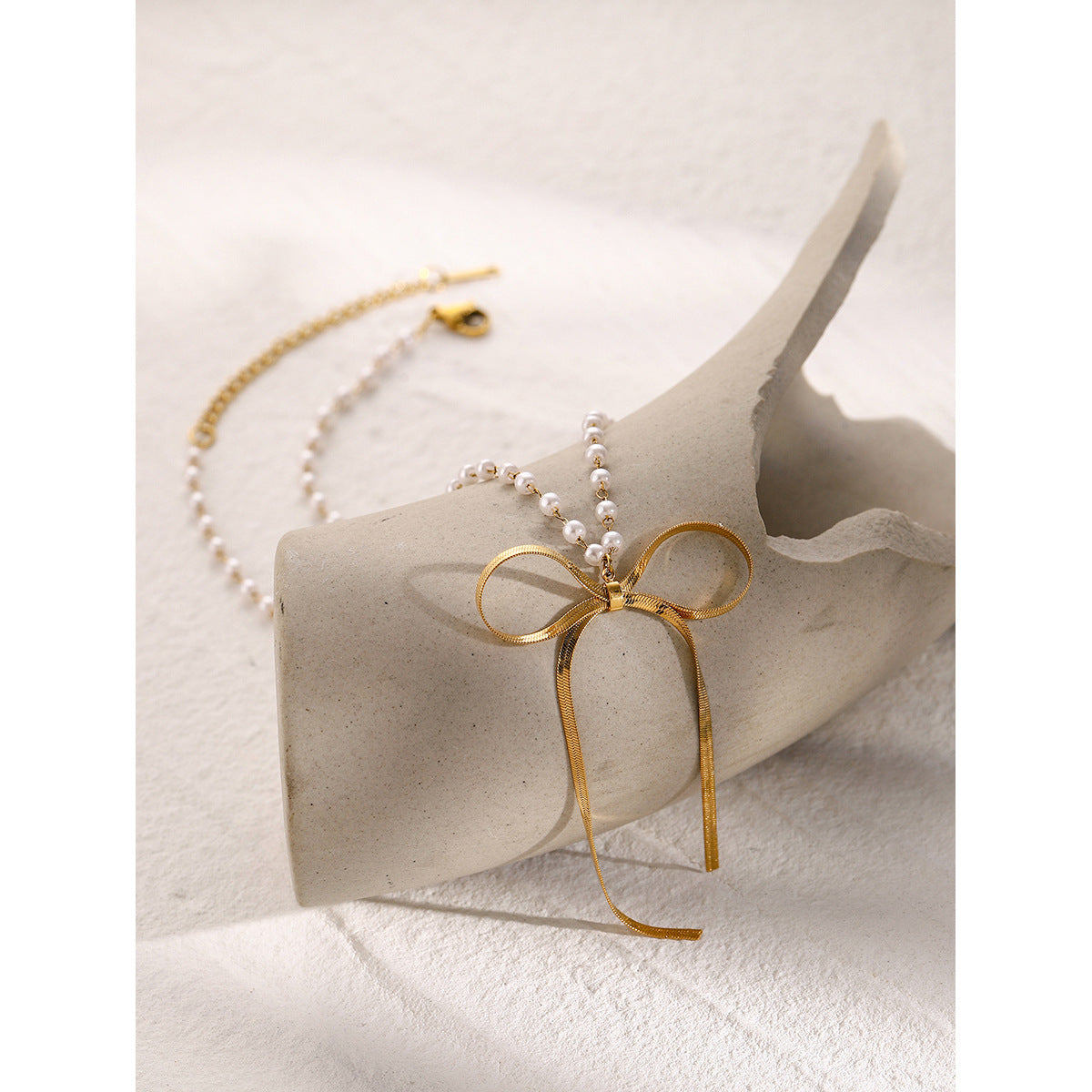 Sweet Pastoral 18K Gold Plated Stainless Steel Bow Butterfly Pendant Necklace for Women