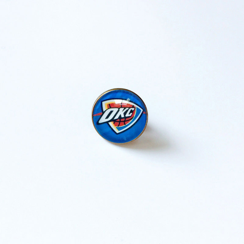 Pin de solapa metálico de equipos de baloncesto retro de la NBA - Insignia con gema vintage - Broche de Kobe Curry - Regalo para fans - Unisex