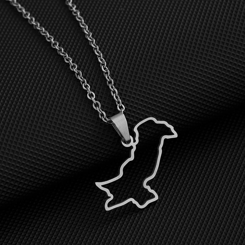 Collana con Pendente Geometrico Etnico Vintage da Donna e Uomo in Acciaio Inossidabile con Pendente in Acciaio al Titanio e Finitura Placcata su Catena ad "O"