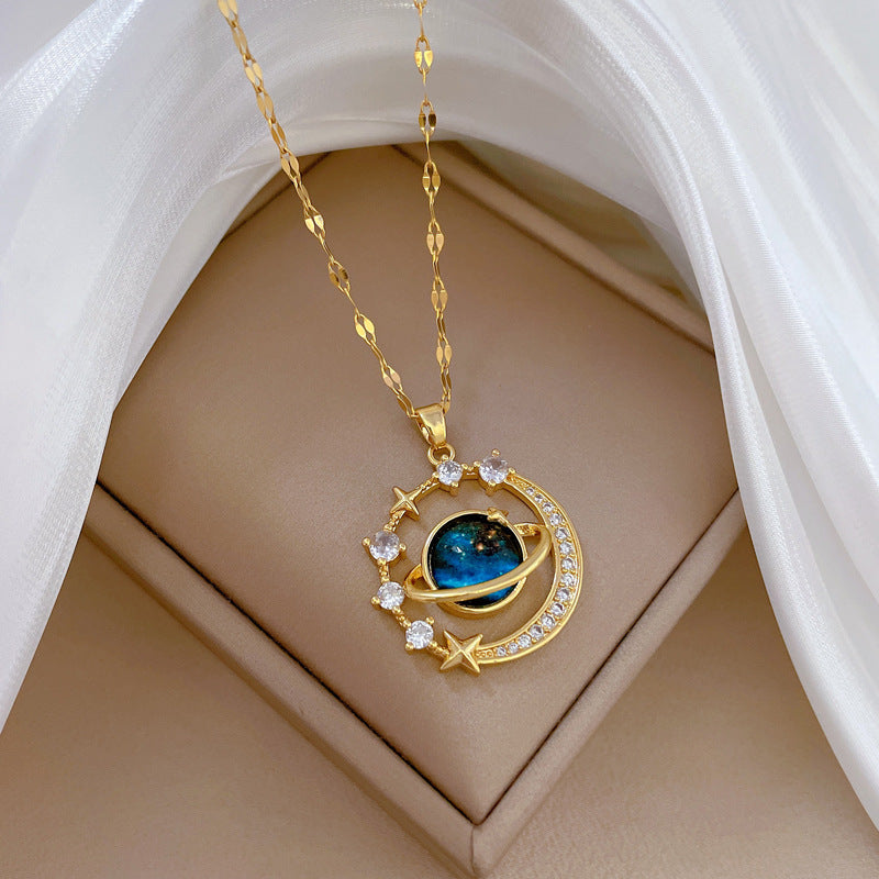 Collar de lujo de acero de titanio geométrico de estrella y luna con incrustaciones de diamantes de imitación para mujer y hombre