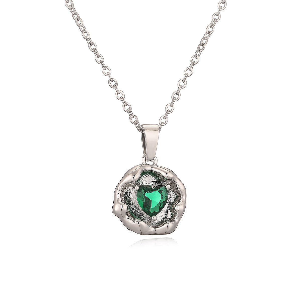 Minimalist Geometric Pendant Necklace for Women with Gold-Plated Copper and Zircon, Elegant Locket-Style Clavicle Chain