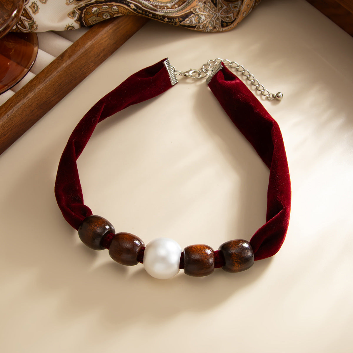 Vintage Leopard Print Round Resin Bead Necklace for Women