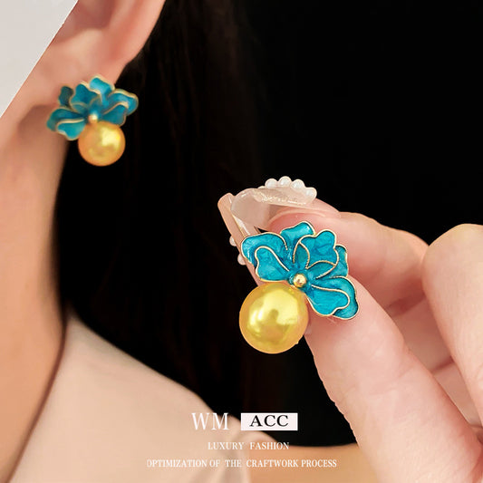 Pendientes Florales Vintage con Acabado Esmaltado y Detalles de Perlas en Aleación, Pendientes de Mujer Estilo Retro Francés