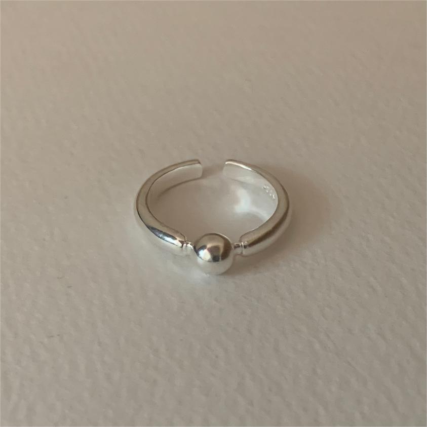 Minimalist Heart-Shaped 925 Sterling Silver Ring with Beveled Square Grain Detail for Women