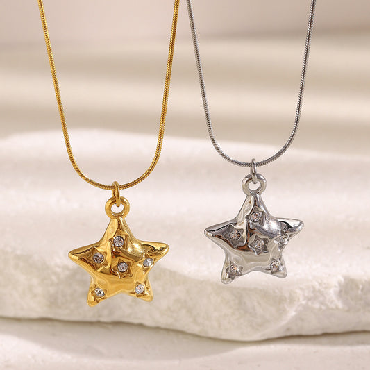 Collar Minimalista de Lujo en Acero Inoxidable con Forma de Estrella, Baño de Oro de 18K y Detalles de Pedrería