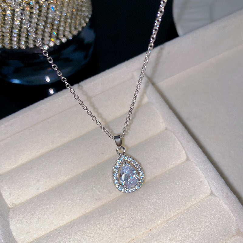 Sweet Butterfly Micro-Set Cubic Zirconia Brass Pendant Gold Plated Titanium Steel Necklace Cable Chain