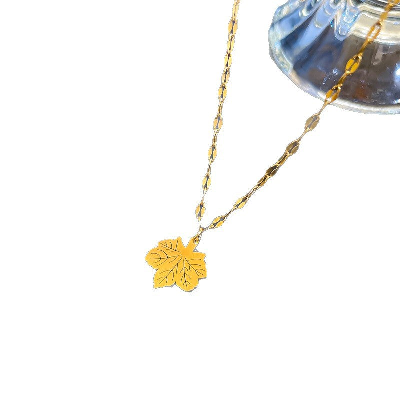 Minimalist Elegant Gold Plated Titanium Steel Maple Leaf Geometric Necklace for Women and Men